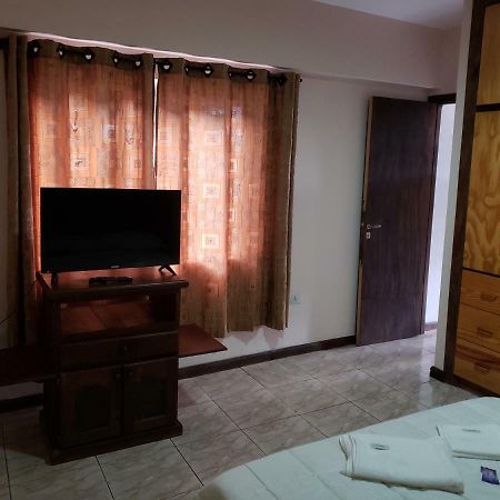 Apart Hotel El Duende Puerto Iguazu Exterior photo