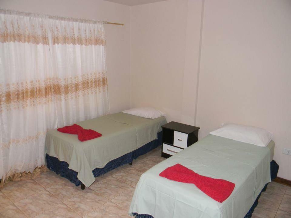 Apart Hotel El Duende Puerto Iguazu Exterior photo