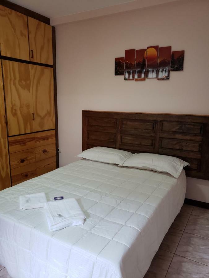 Apart Hotel El Duende Puerto Iguazu Exterior photo